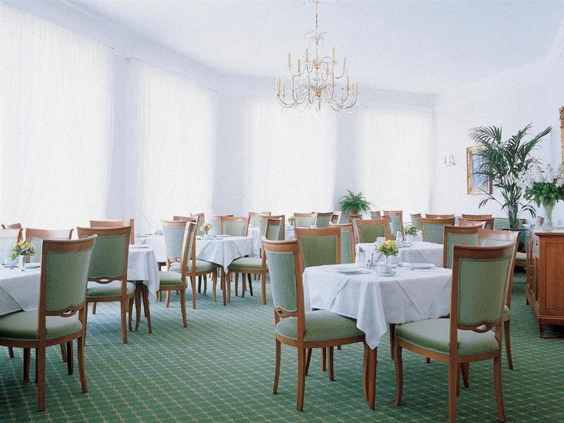 โฮเทล อันเดอร์วีน Hotel เวียนนา ภายนอก รูปภาพ