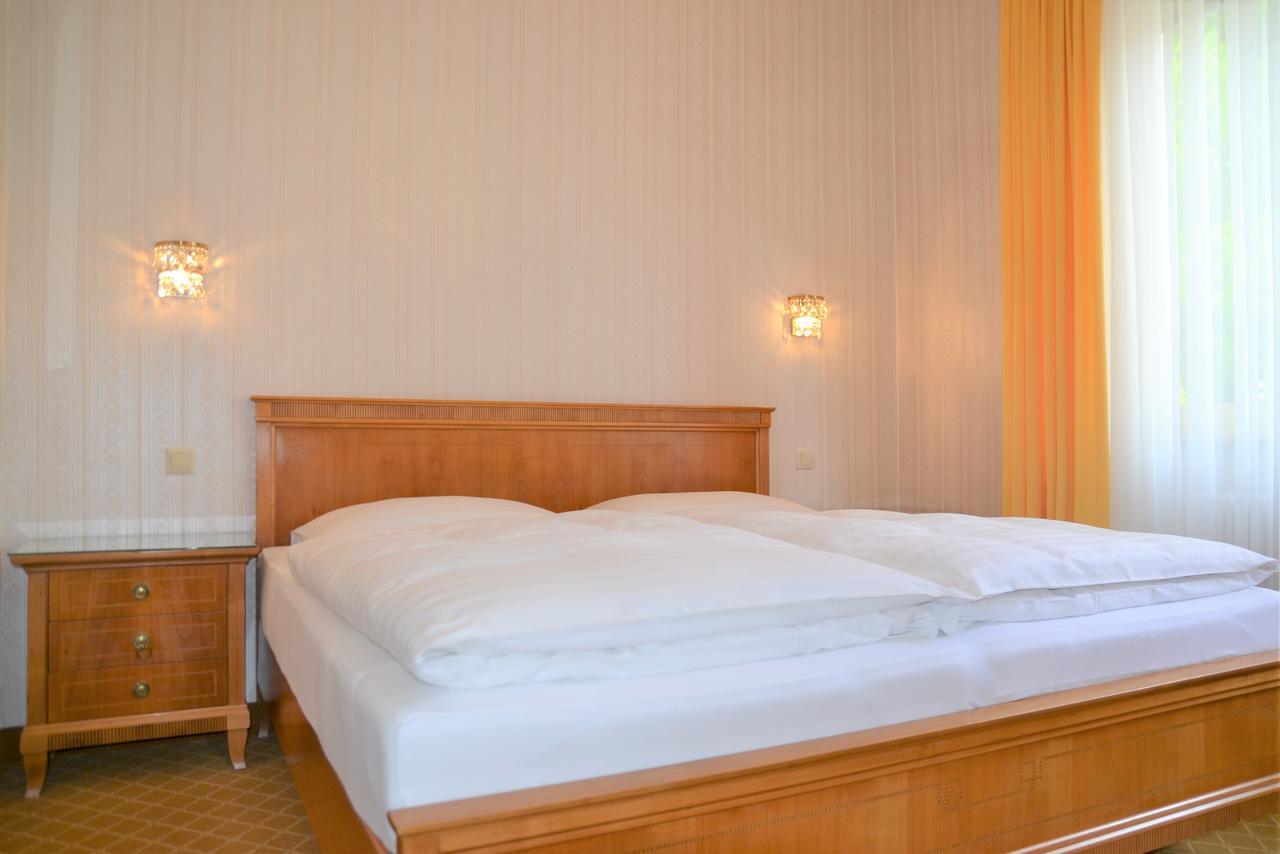 โฮเทล อันเดอร์วีน Hotel เวียนนา ภายนอก รูปภาพ